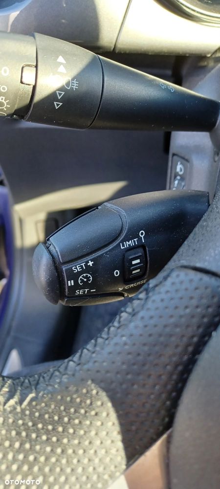 Citroën C3 Pure Tech (VTi) 82 Exclusive - 10