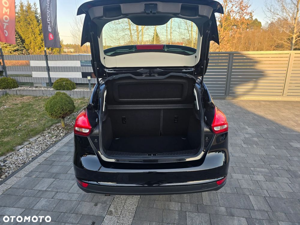 Ford Focus 1.0 EcoBoost Trend Edition - 10