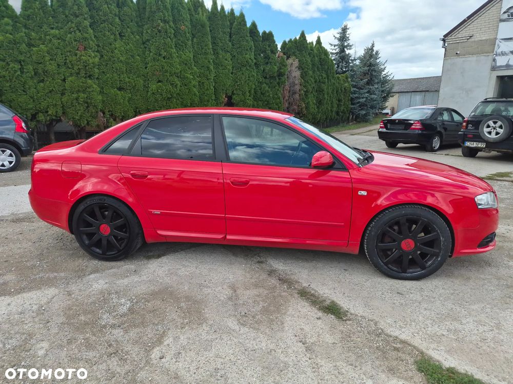 Audi A4 Limousine 2.0T FSI Quattro - 6