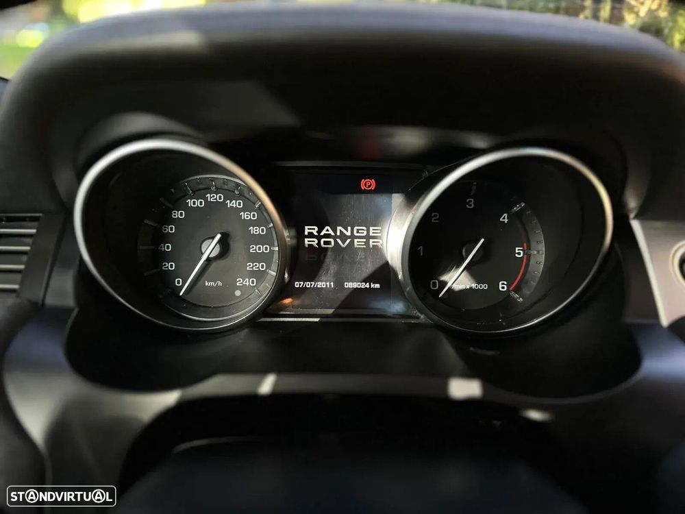 Land Rover Range Rover Evoque - 11