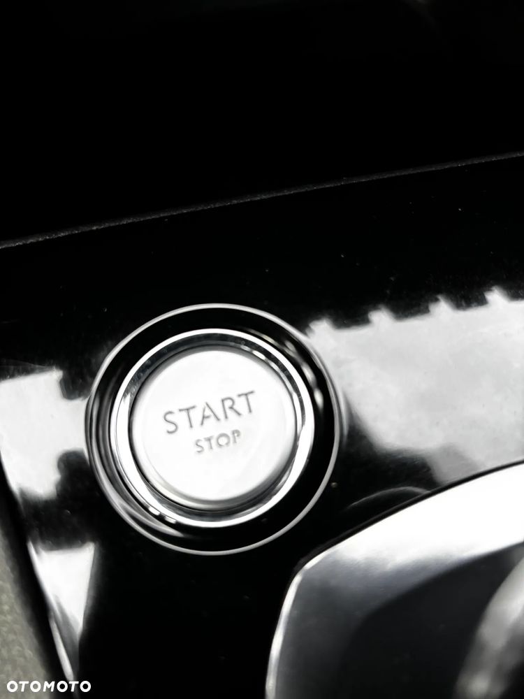 Peugeot 3008 BlueHDi 180 Stop & Start EAT6 GT - 24