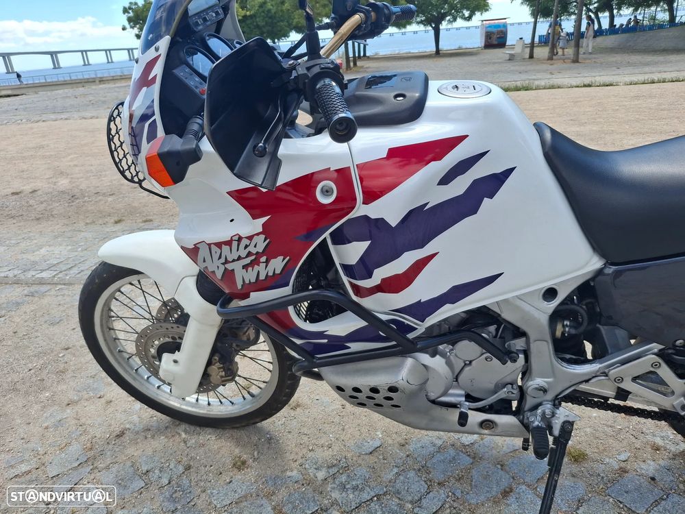 Honda Africa Twin XRVRD07 - 9