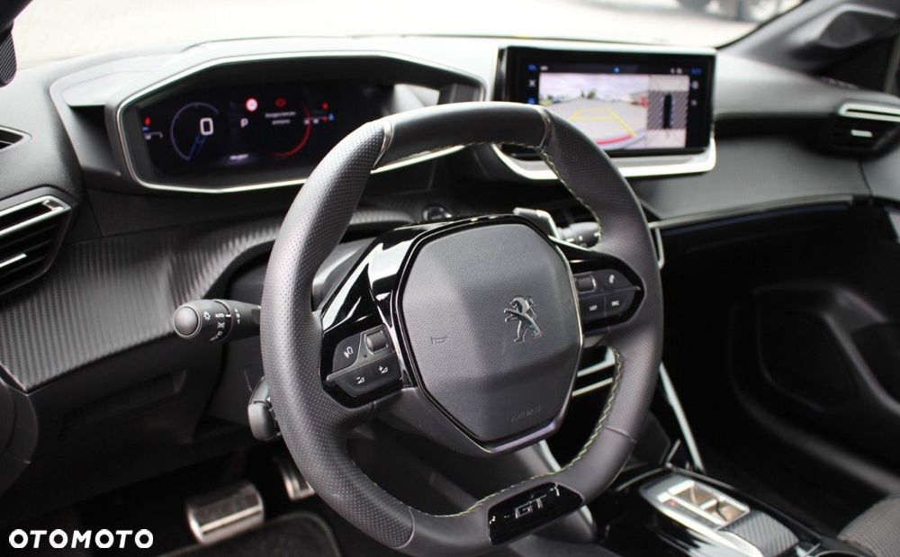 Peugeot 208 - 10