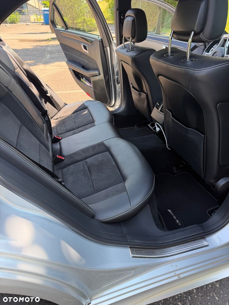 Mercedes-Benz Klasa E 220 BlueTEC 7G-TRONIC Avantgarde - 24