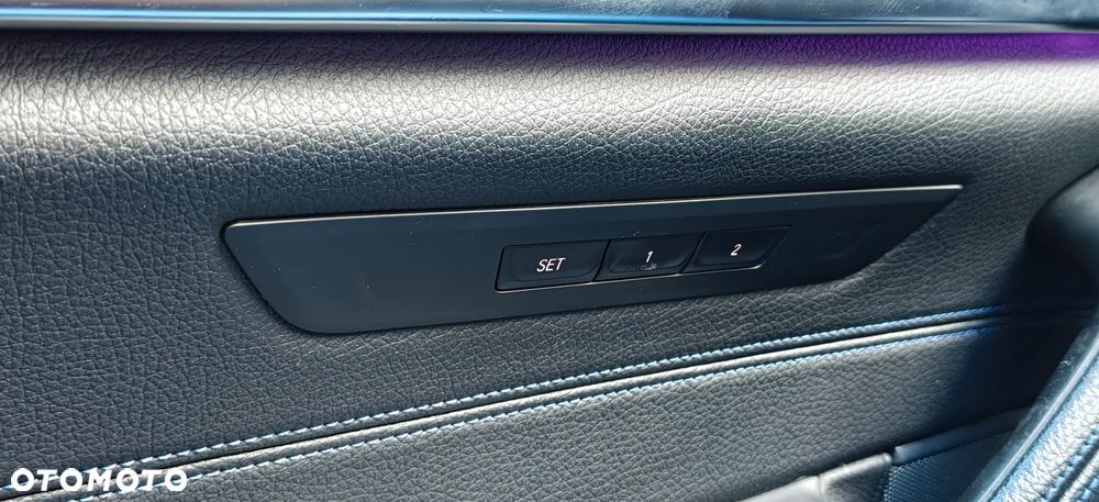 BMW Seria 5 - 32