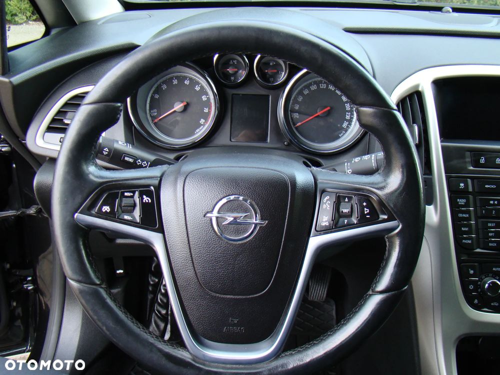 Opel Astra 1.4 Turbo - 19