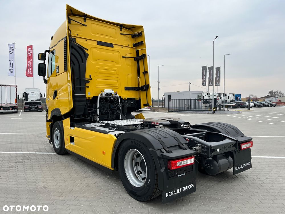 Renault THIGH520 T520 High Sleeper - 4