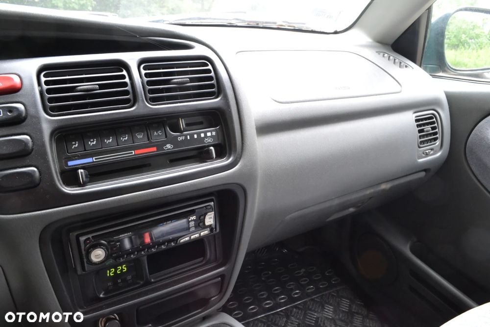 Suzuki Grand Vitara 1.6 - 7