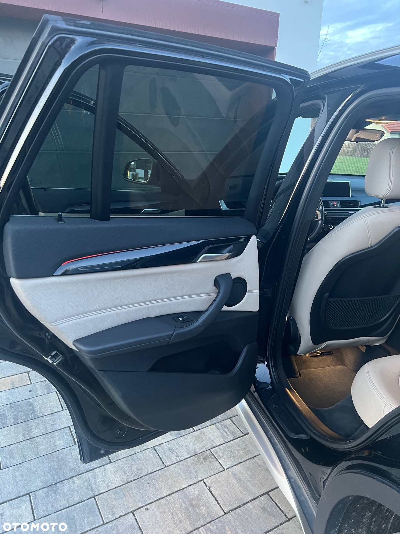 BMW X1 sDrive20d xLine - 28