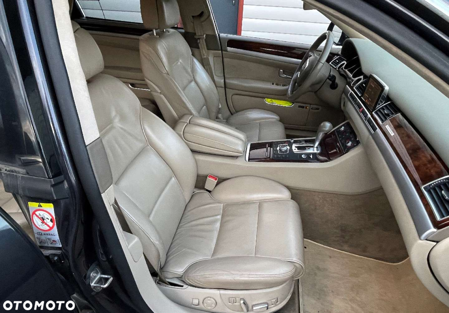 Audi A8 - 16