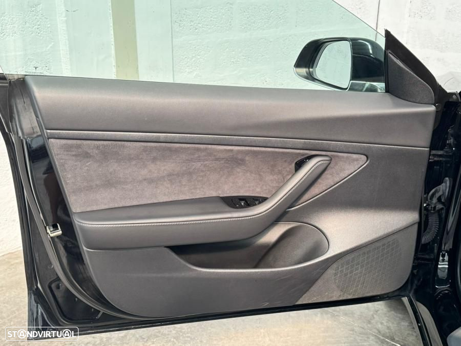 Tesla Model 3 Standard Range Plus RWD - 33