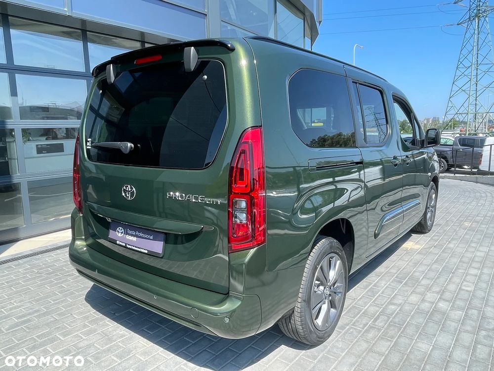 Toyota Proace City Verso Long 1.5 D-4D Family - 4