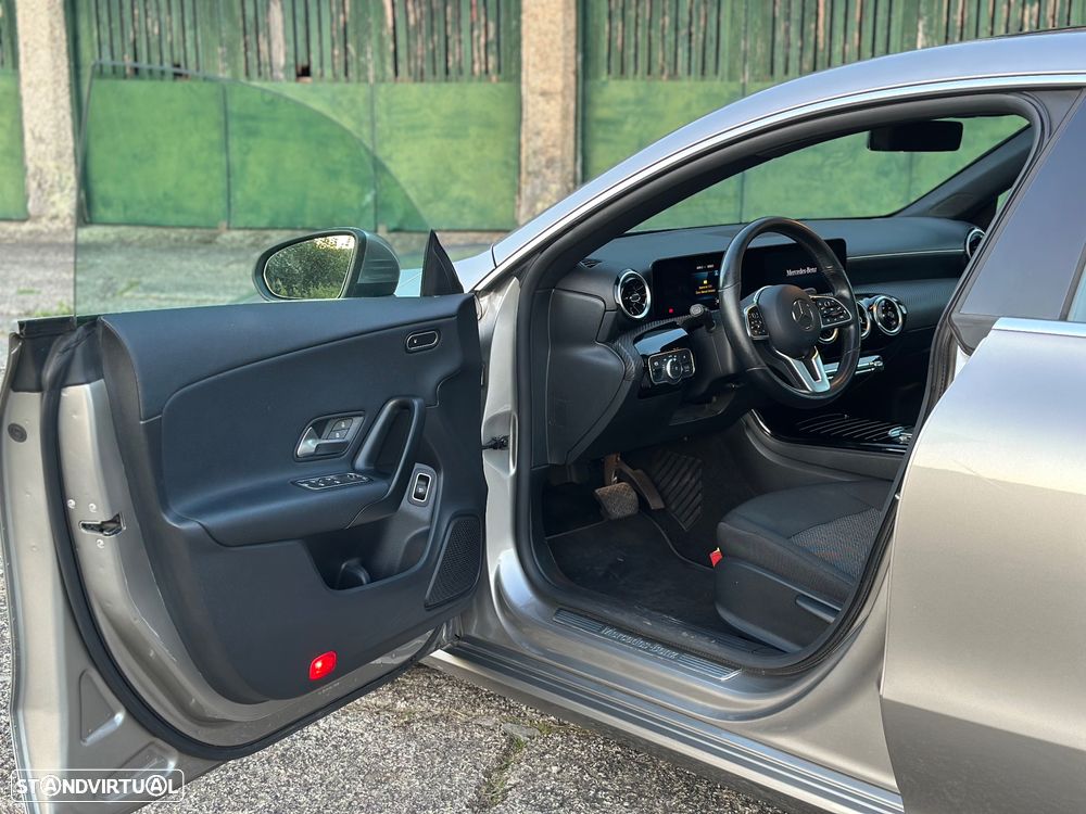 Mercedes-Benz CLA 180 d 7G-DCT Progressive - 28