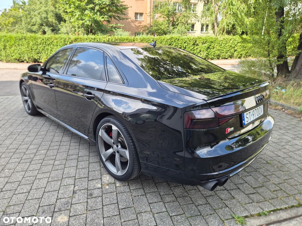 Audi A8 - 9