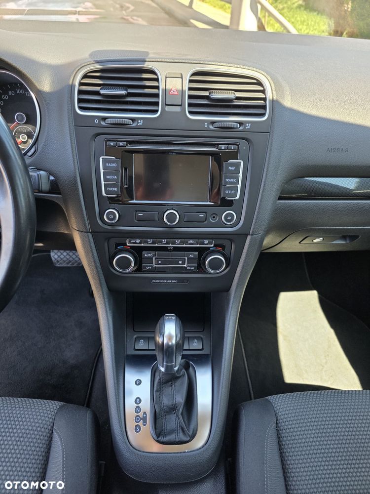 Volkswagen Golf 1.6 TDI BlueMot Comfortline DSG - 14