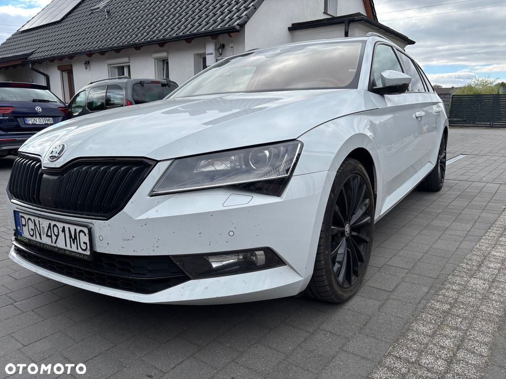 Skoda Superb 2.0 TDI DSG Style - 34