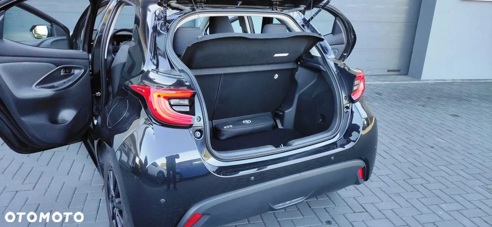 Toyota Yaris 1.5 Comfort CVT - 26