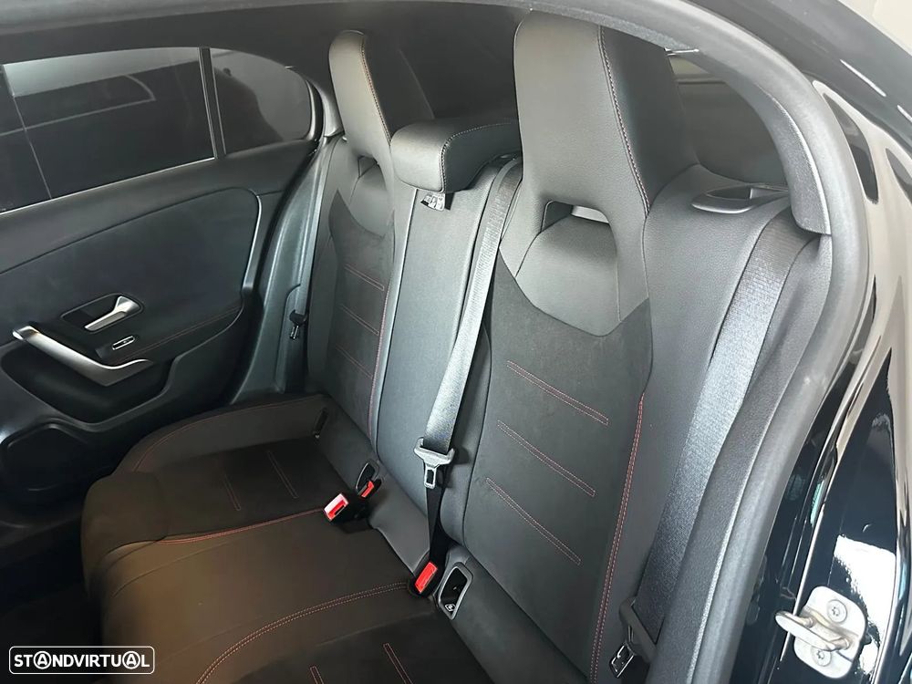 Mercedes-Benz A 180 d - 12