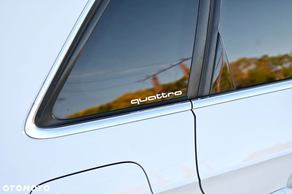 Audi A3 Sportback 2.0 TDI (clean diesel) quattro S tronic S line Sportpaket - 22