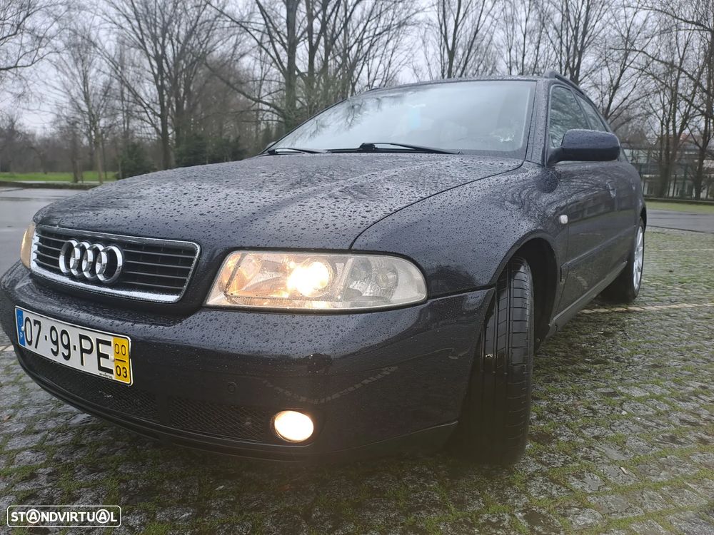 Audi A4 Avant 1.6 Attraction - 1
