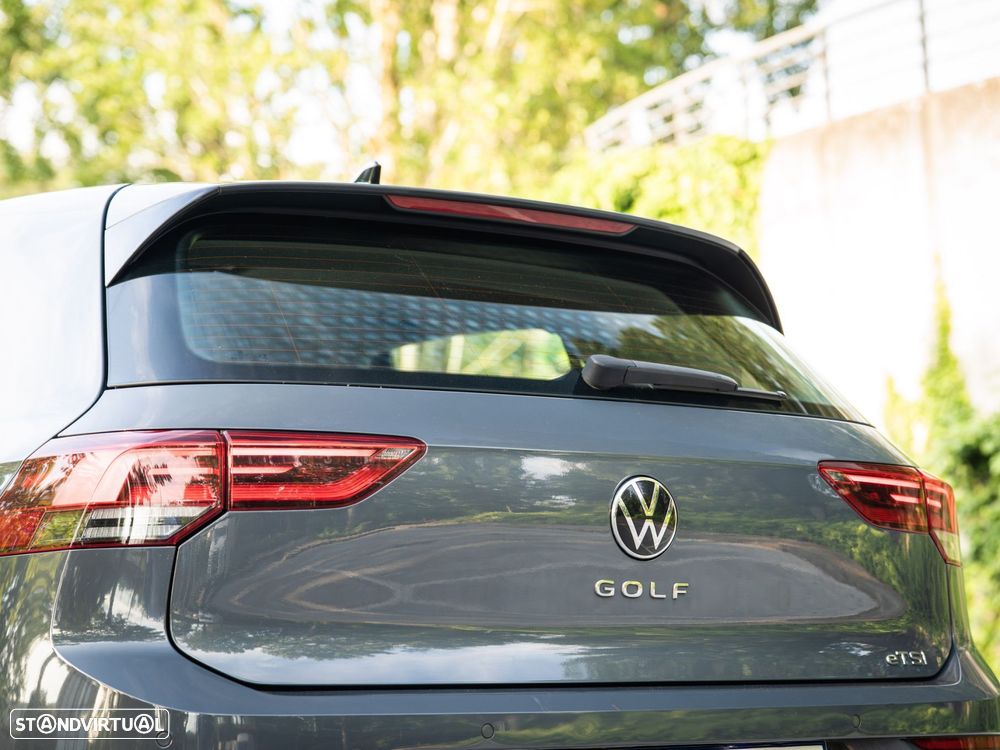 VW Golf 1.0 eTSI Life DSG - 31