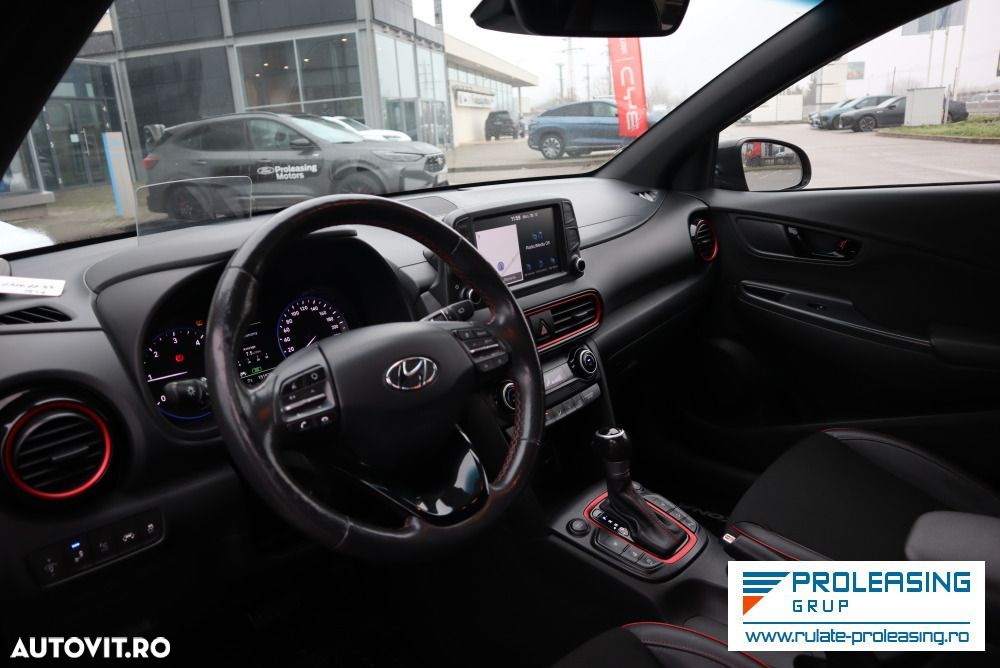 Hyundai KONA - 6