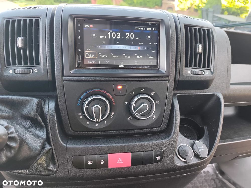 Peugeot Boxer - 17