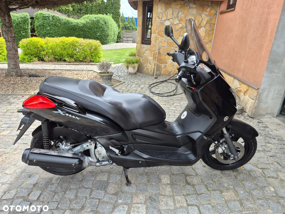 Yamaha X-max - 4