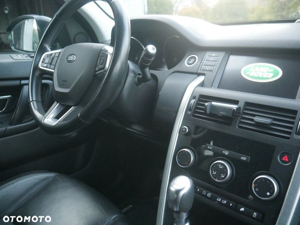 Land Rover Discovery Sport TD4 SE - 10