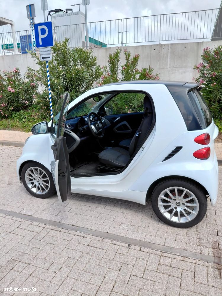 Smart ForTwo Coupé 1.0 mhd Passion 71 Softouch - 11