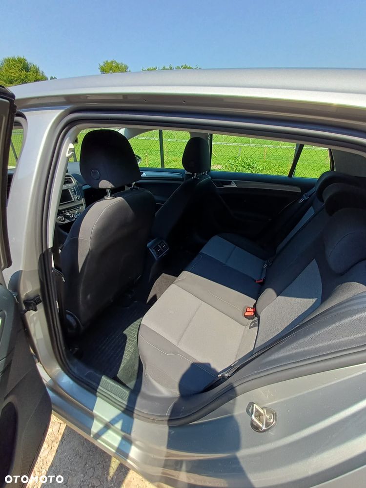 Volkswagen Golf 1.4 TSI BMT Comfortline - 11