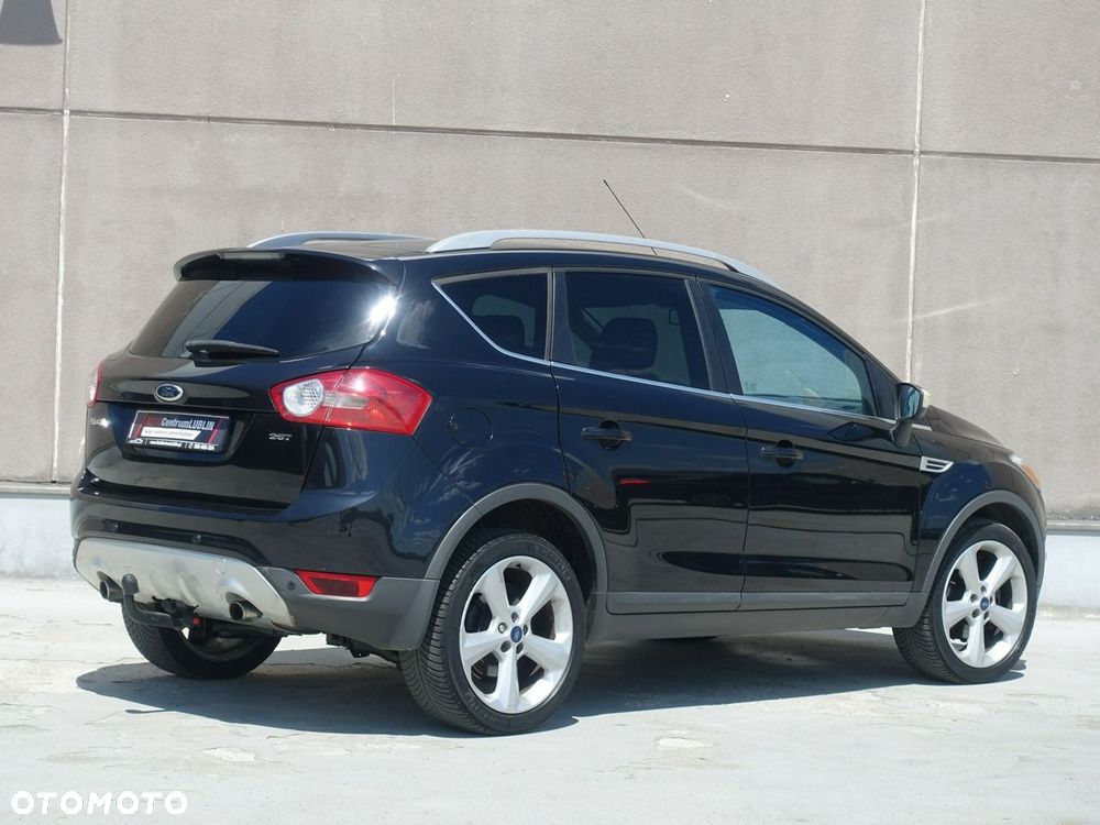 Ford Kuga 2.5 4x4 Titanium - 10