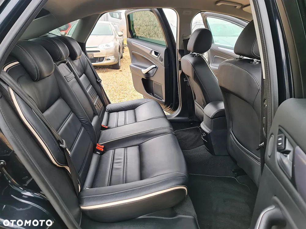 Ford Mondeo Turnier 2.0 TDCi Ambiente - 23