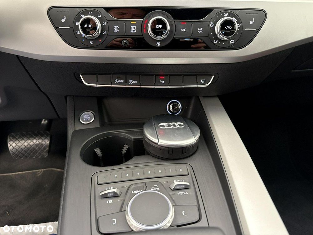 Audi A4 Limousine 35 TFSI S tronic - 28