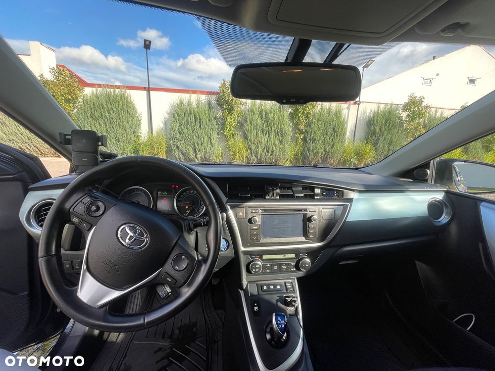 Toyota Auris - 16