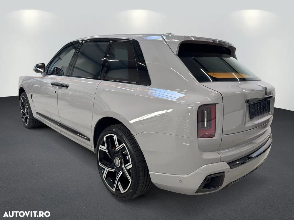 Rolls-Royce Cullinan - 3