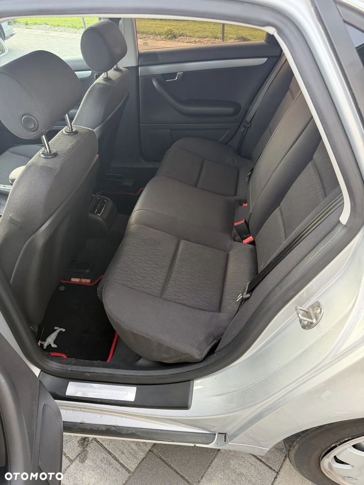 Audi A4 Limousine 2.0 TDI DPF - 7