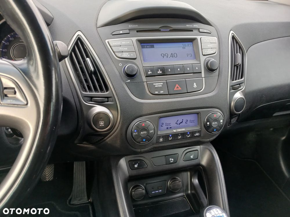 Hyundai ix35 - 23