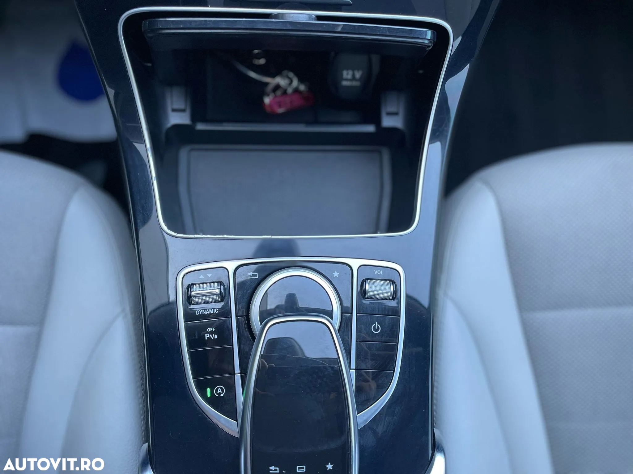 Mercedes-Benz C - 18