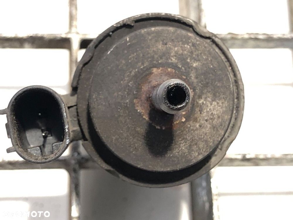 POMPKA PALIWA WEBASTO - 409.00 PLN - SCANIA L,P,G,R,S - series 2016 - 2022 R410 2085242 - 4