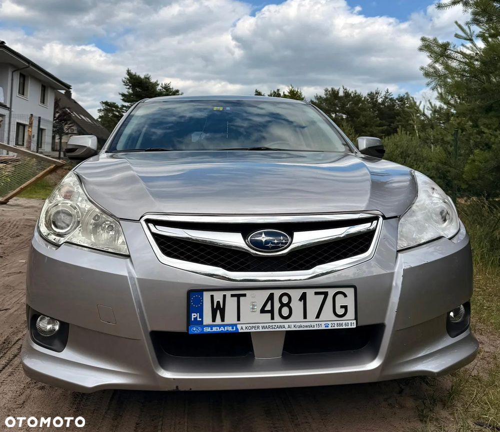 Subaru Legacy - 1