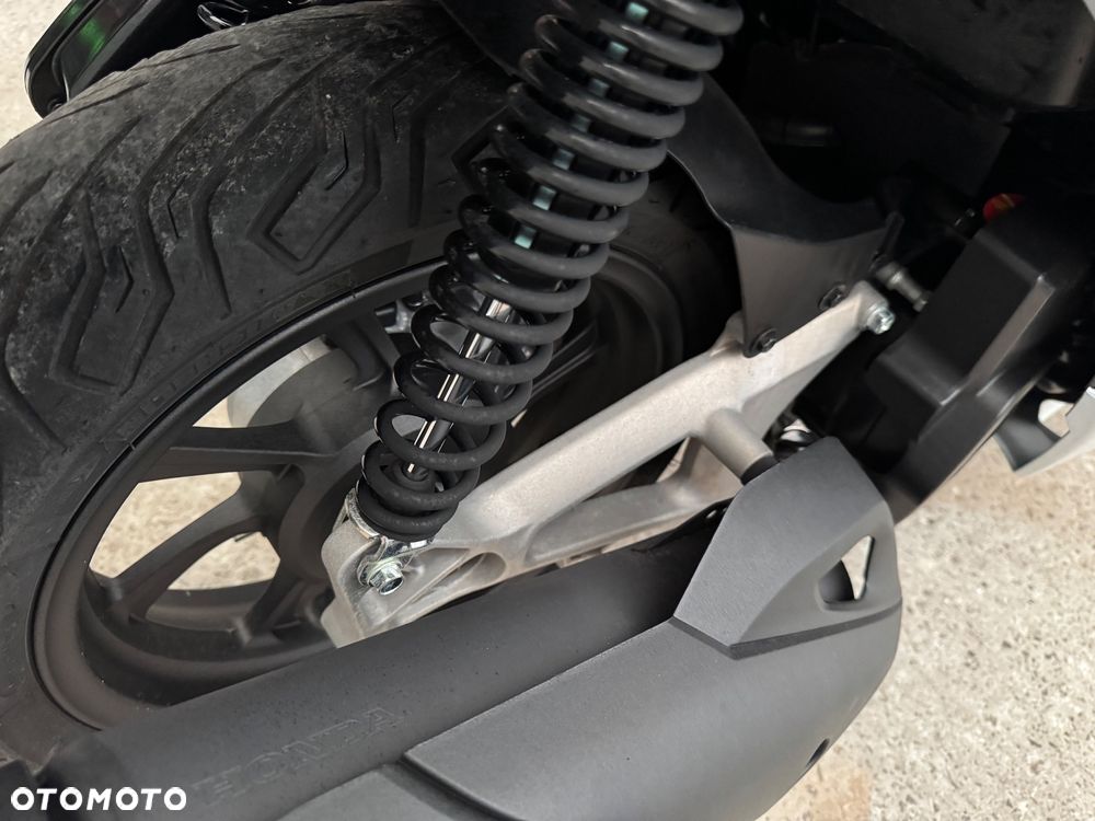 Honda PCX - 22