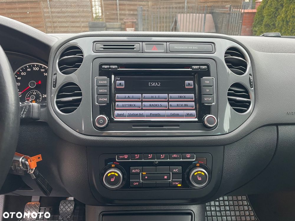 Volkswagen Tiguan 2.0 TDI 4Mot Perfectline R-Style - 19