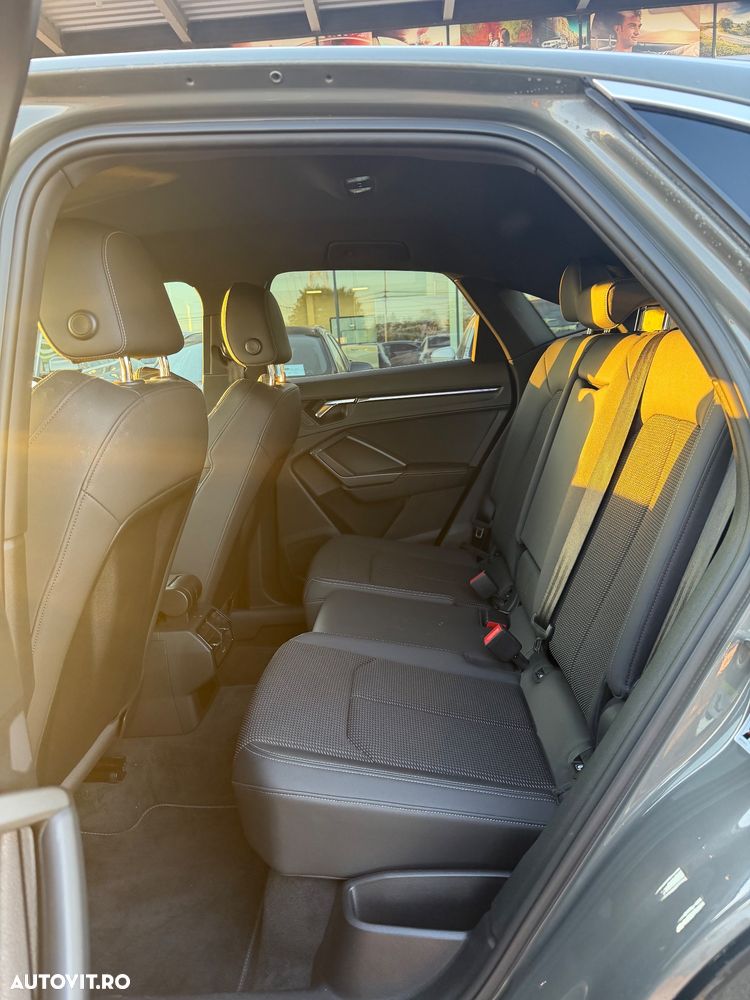 Audi Q3 - 12