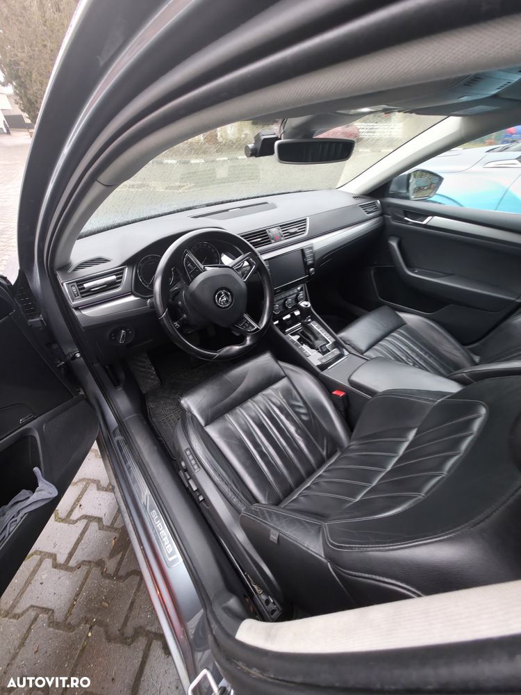Skoda Superb 1.6 TDI DSG Style - 19