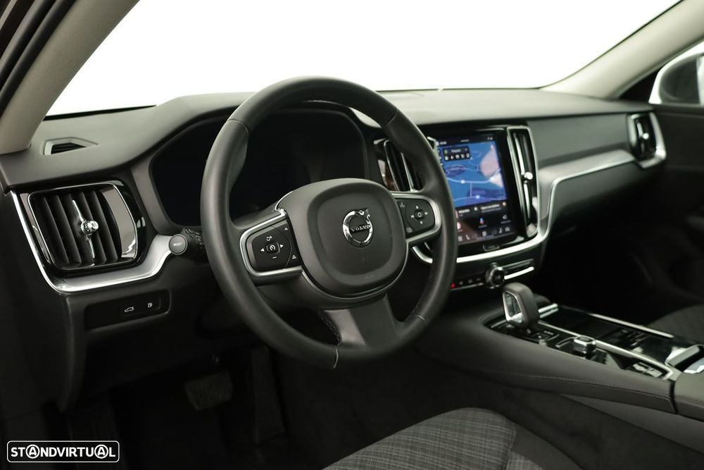Volvo V60 2.0 T6 AWD TE Essential - 8