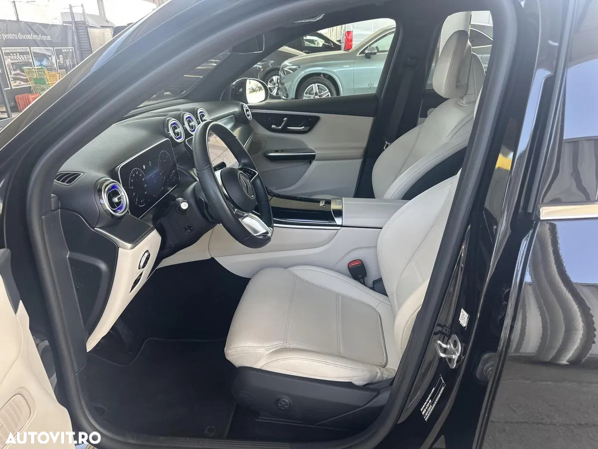 Mercedes-Benz GLC 220 d 4MATIC MHEV - 11