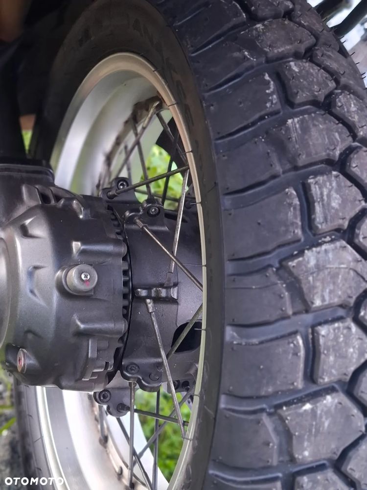 Yamaha Super Tenere - 15