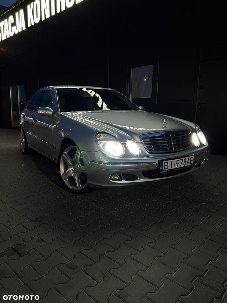 Mercedes-Benz Klasa E 350 Elegance - 23