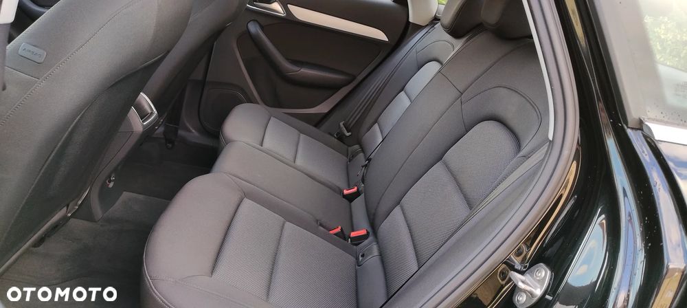 Audi Q3 ver-2-0-tdi-quattro-s-tronic-sport - 37